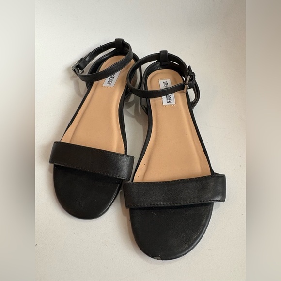 Steve Madden Lahnee black leather flat ankle strap sandals size 7.5 - Picture 5 of 10